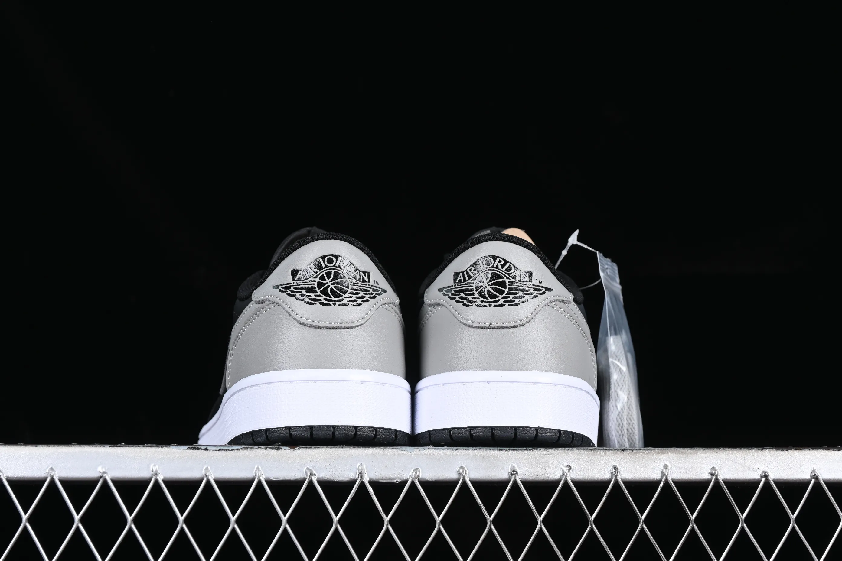 All categories Air Jordan Jordan series basketball shoes Air Jordan 1 Low Z version Air Jordan 1 Low OG AJ1 Joe 1 shadow gray low-top casual sneakers CZ0790-003